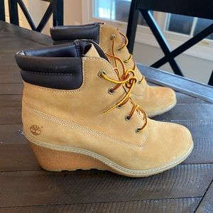 Timberland Amston Wedge boots size 8.5